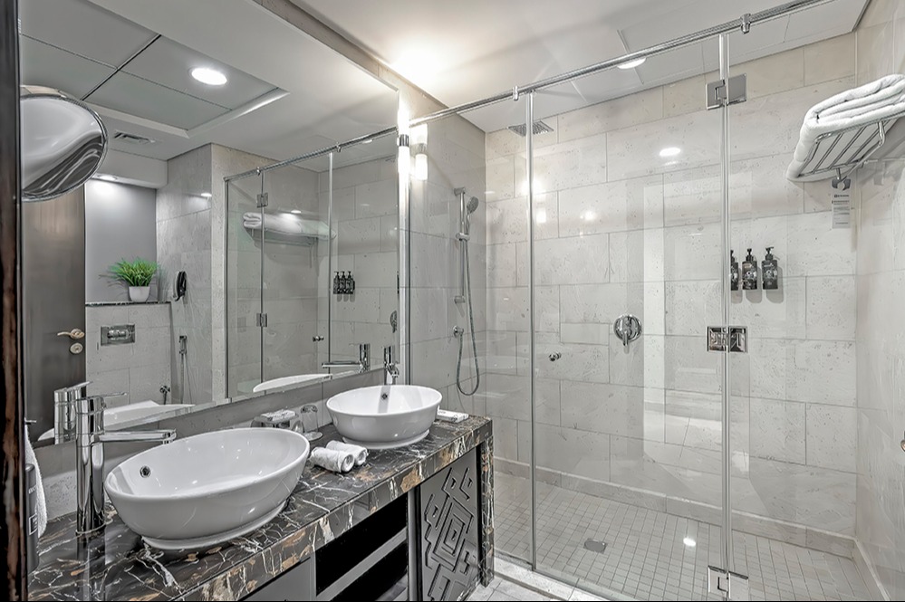 Deluxe Studio Apartment