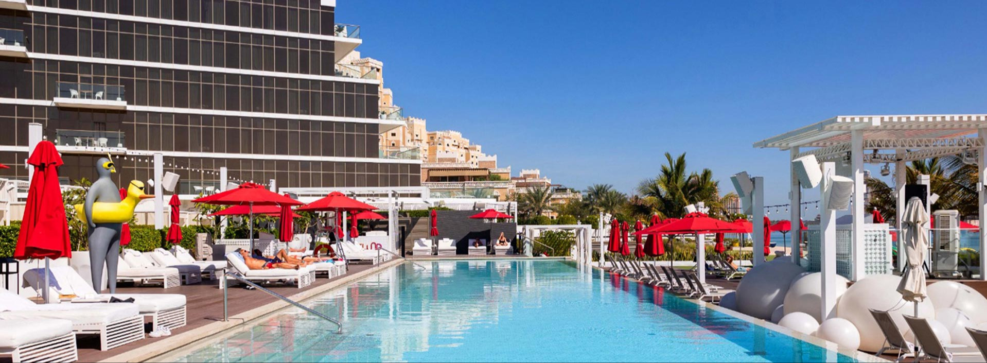 Spacious staycation, pet-friendly apartments in Palm Jumeirah, Dubai
